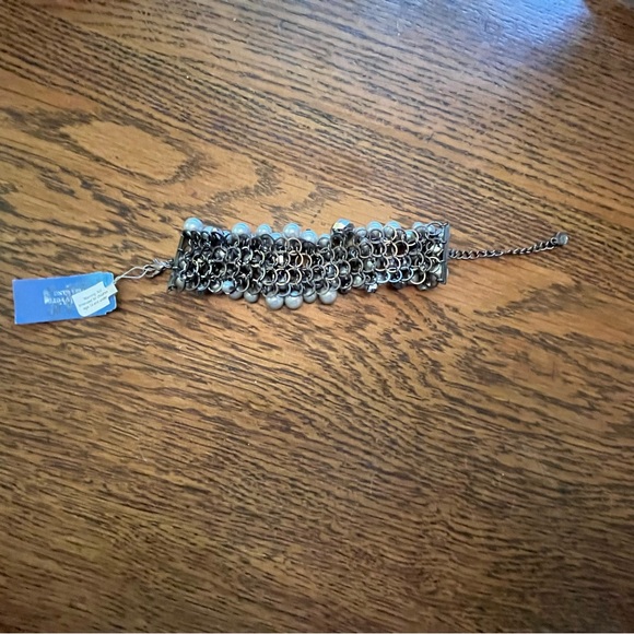 Set of 3 bracelets - Vera Wang from Kohls, Kenneth Cole and Banana Republic - Picture 6 of 8